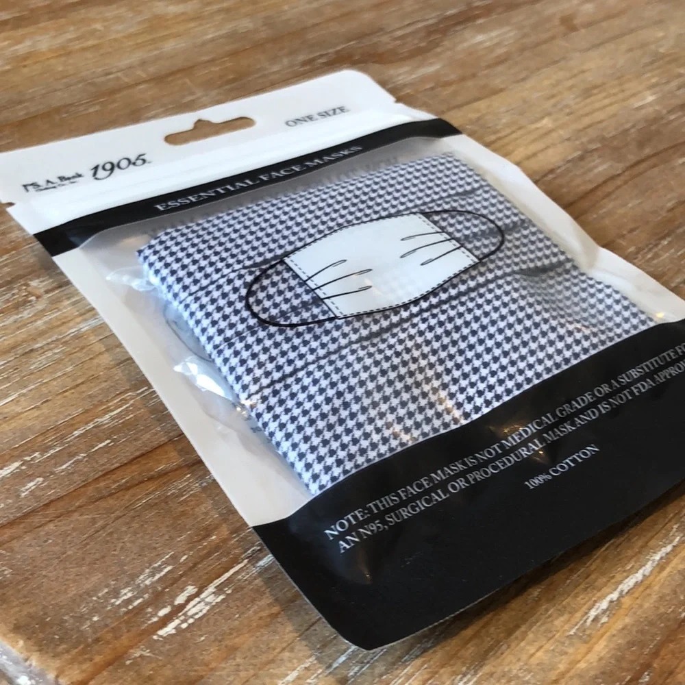Jos A Bank Face Mask. NEW. Cotton. Reusable